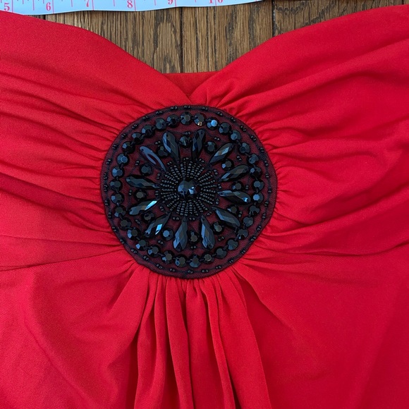 Sold TORRID RED black medallion BABYDOLL TUBE TOP - Picture 6 of 10